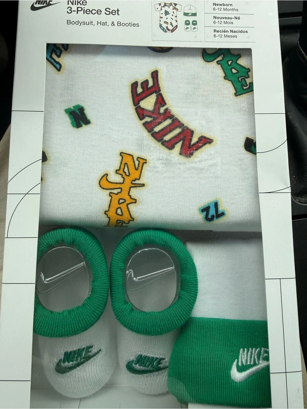 Nike Newborn 3-Piece Set in White, Green & Yellow